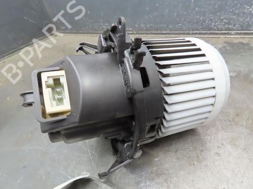 Heater blower motor RENAULT CLIO IV (BH_) 1.5 dCi 90 | BP16637464M62 