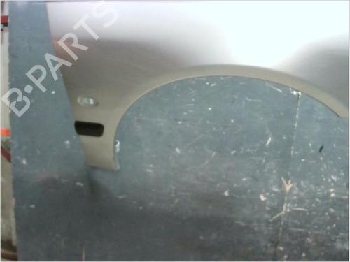 Forskærm Højre PEUGEOT 607 (9D, 9U) 2.2 16V (158 hp) 14979329