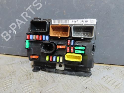 Fuse box CITROËN C3 II (SC_) 1.4 HDi 70 (SC8HZC, SC8HR0, SC8HP4) | BP31029936E1 - Image 2