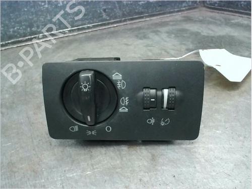 Forlygtekontakt SKODA FABIA I (6Y2) 1.4 TDI (75 hp) 13111953