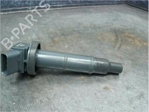 Used Ignition coil TOYOTA AVENSIS VERSO (_M2_) 2.0 VVT-i (ACM20_, ACM20R) (150 hp) 23111771