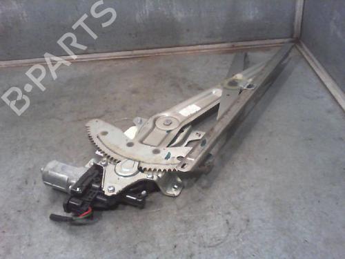Elevador vidro frente esquerdo Elevador vidro frente esquerdo SUZUKI ALTO VII (GF, HA25_, HA35_) 1.0 (AMF310, GFC31S) (68 hp) 36492922 36492922