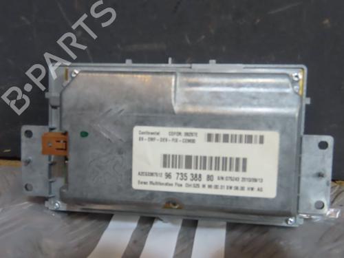 Used Display monitor PEUGEOT 407 SW (6E_, 6D_) 2.0 HDi (140 hp) 30379369