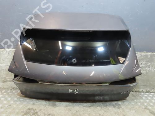 Używane Klapa tylna bagażnika DS DS 4 II (FR_, FB_, F3_, FP_) BlueHDi 130 (FBYHZT) (130 hp) 29294110