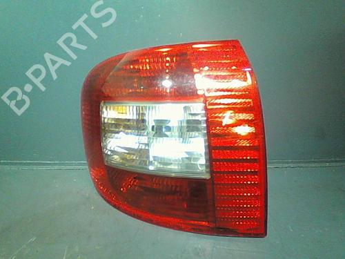 left-taillight-fiat-multipla-186_-19-jtd-186axe1a-51720553-1999-2000-2001-2002-2003-2004-2005-2006-2007-2008-2009-2010-11214374 main image