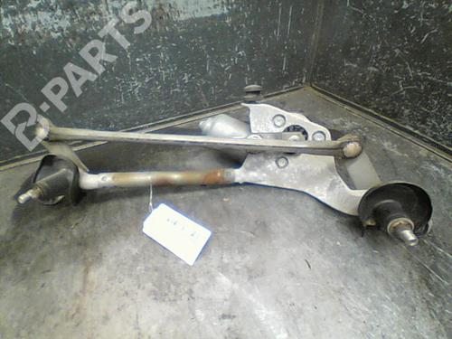 Used Front wiper motor TOYOTA YARIS (_P9_) 1.4 D-4D (NLP90_, NLP90R) (90 hp) 10769502