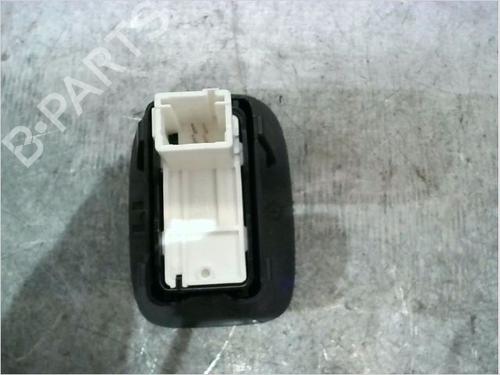 Used Right rear window switch PEUGEOT 2008 I (CU_) 1.6 VTi (120 hp) 29294102