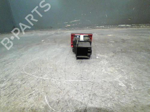 Used Warning switch VW POLO V (6R1, 6C1) 1.2 (60 hp) 15798592