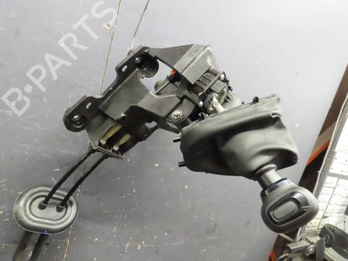 Gear lever CITROËN C3 AIRCROSS II (2R_, 2C_) 1.5 BlueHDi 110 | BP18017777M90 