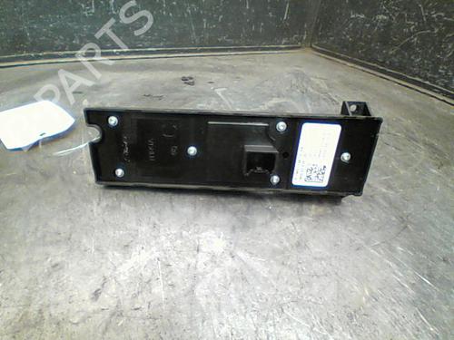 Left front window switch FORD FOCUS II (DA_, HCP, DP) 1.8 TDCi | BP23115524I27 - Image 2