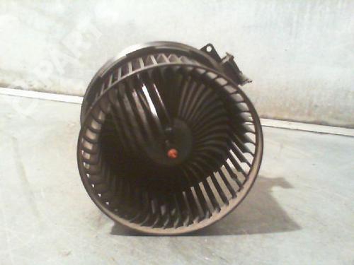 Used Heater blower motor FORD FIESTA VI (CB1, CCN) 1.4 (97 hp) 11210188
