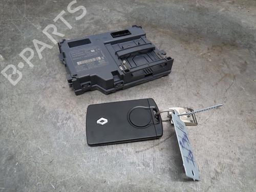 Card reader RENAULT CLIO IV (BH_) 1.2 TCe 120 (BHM0) | BP16211168E4 