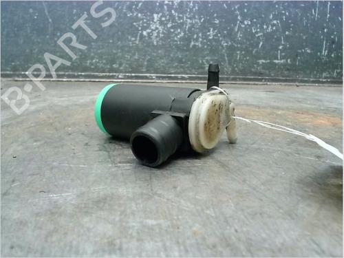 Used Washer pump PEUGEOT 206 Hatchback (2A/C) 1.4 i (75 hp) 23117025