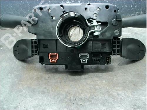Steering column stalk PEUGEOT 308 SW I (4E_, 4H_) 1.6 HDi | BP11724851I23 