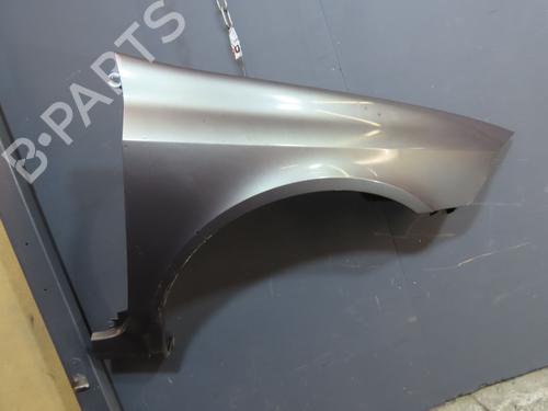 Used Right front fenders RENAULT LAGUNA II Grandtour (KG0/1_) [2001-2007]  23114439