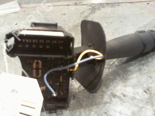 Used Steering column stalk RENAULT CLIO II (BB_, CB_) 1.2 (BB0A, BB0F, BB10, BB1K, BB28, BB2D, BB2H, CB0A,... (58 hp) 23113717