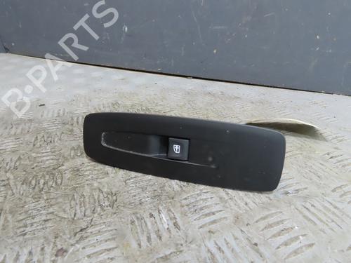 Used Switch RENAULT MEGANE IV Grandtour (K9A/M/N_) 1.5 Blue dCi 115 (K9A6) (116 hp) 29645056