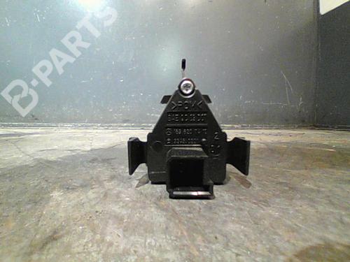 Warning switch MERCEDES-BENZ B-CLASS Sports Tourer (W245) B 180 CDI (245.207) | BP11210947I22 