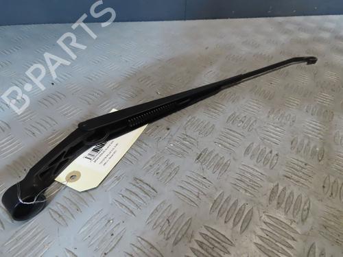 front-windshield-wiper-arm-toyota-hilux-vii-pickup-_n1_-_n2_-_n3_-2004-2005-2006-2007-2008-2009-2010-2011-2012-2013-2014-2015-2016-23214982 main image