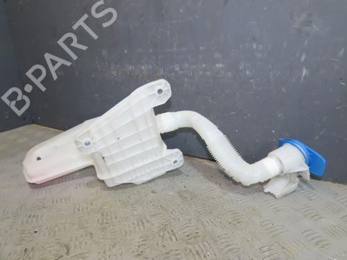 windscreen-washer-tank-seat-leon-5f1-2012-2013-2014-2015-2016-2017-2018-2019-2020-2021-32277396 main image