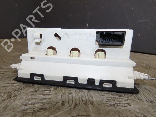 Used Display monitor PEUGEOT 206+ (2L_, 2M_) 1.4 HDi eco 70 (68 hp) 28504384