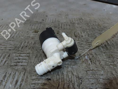 Used Washer pump RENAULT MEGANE IV Grandtour (K9A/M/N_) 1.5 Blue dCi 115 (K9A6) (116 hp) 29739503