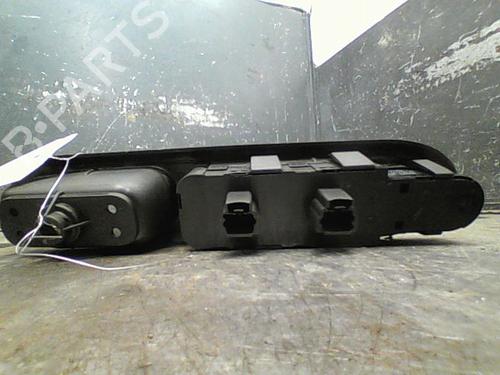Used Left front window switch PEUGEOT 407 (6D_) 2.0 HDi 135 (6DRHRH, 6DRHRE, 6DRHRG, 6DRHRJ) (136 hp) 10766152
