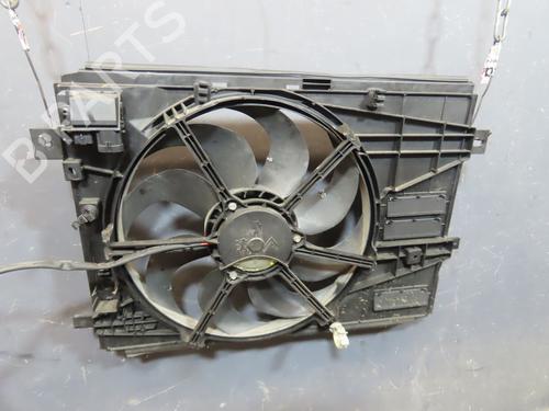 Used Radiator fan PEUGEOT 308 SW II (LC_, LJ_, LR_, LX_, L4_) 1.2 THP 110 (110 hp) 30139176