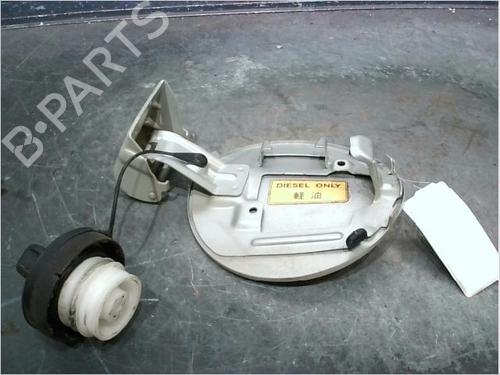 Fuel flap SUZUKI GRAND VITARA II (JT, TE, TD) 1.9 DDiS All-wheel Drive (JT419, TD44, JB419WD, JB419XD,... | BP15377997C131