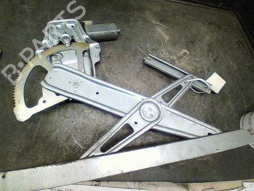 Used Front left window mechanism TOYOTA YARIS (_P1_) 1.3 (SCP12_, SCP13_, SCP12R, SCP13R) (87 hp) 11738844