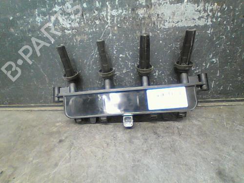 Used Ignition coil PEUGEOT 206 Hatchback (2A/C) 1.1 i (60 hp) 10758499