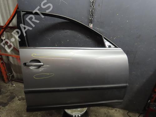 Porta anteriore destra VW PASSAT B5.5 (3B3) 1.9 TDI (130 hp) 16242540