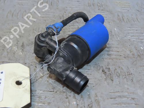Used Washer pump Washer pump VOLVO V60 I Cross Country (157) D4 (190 hp) 33444863 33444863