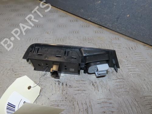 Used Left front window switch Left front window switch SKODA KAROQ (NU7, ND7) 1.0 TSI (110 hp) 33417623 33417623