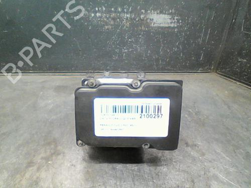 Used ABS pump RENAULT CLIO III (BR0/1, CR0/1) 1.5 dCi (BR17, CR17) (86 hp) 23113092