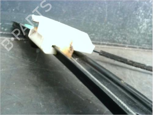 Front right window mechanism BMW 1 (E87) 118 d | BP15099976C23