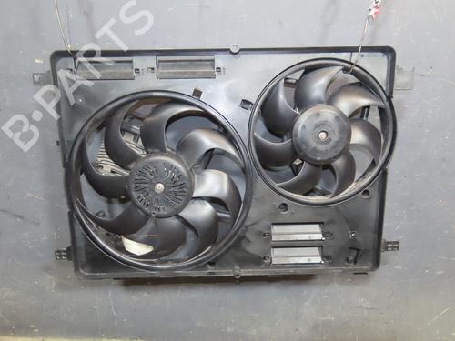 Used Radiator fan Radiator fan VOLVO V60 I Cross Country (157) D4 (190 hp) 33744747 33744747