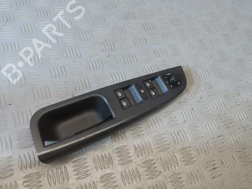 Used Left front window switch VW GOLF V (1K1) [2003-2010]  21671950