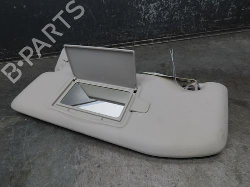 Pala sol esquerda CITROËN C3 III (SX) 1.5 BlueHDi 100 (SXYHYP, SXYHTU) (102 hp) 17134326