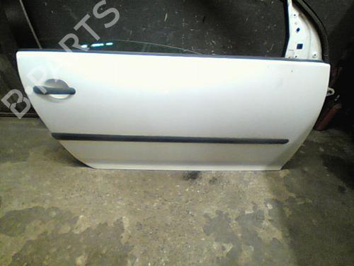 Used Right front door VW GOLF V (1K1) 1.4 16V (80 hp) 28159363