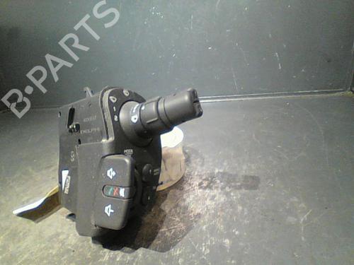 Used Steering column stalk RENAULT KANGOO Express (FW0/1_) 1.5 dCi 75 (FW07, FW10, FW04) (75 hp) 10762434