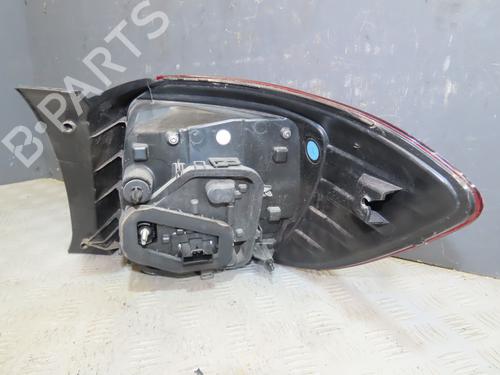 Farolim esquerdo DACIA SANDERO II 1.5 dCi (90 hp) 31242379