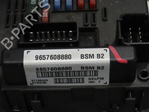 Used Fuse box Fuse box PEUGEOT 206 Hatchback (2A/C) [1998-2012] 23111714 23111714