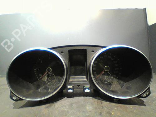 Used Instrument cluster VW GOLF VI (5K1) 1.6 TDI (105 hp) 10762500