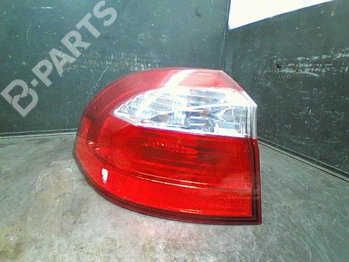 Used Left taillight KIA RIO III (UB) 1.25 CVVT (86 hp) 10768890