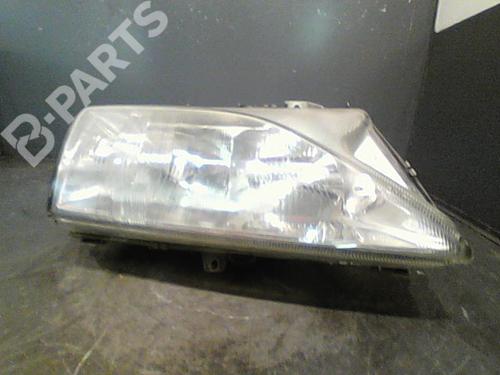 Used Right headlight PEUGEOT 806 (221) 2.0 HDI (109 hp) 11213679