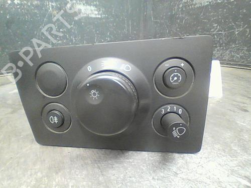 headlight-switch-opel-zafira-zafira-family-b-a05-17-cdti-m75-93185579-2005-2006-2007-2008-2009-2010-2011-2012-2013-2014-2015-2016-2017-2018-2019-10762379 main image
