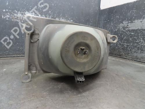 Used Left headlight VW TRANSPORTER T4 Bus (70B, 70C, 7DB, 7DK, 70J, 70K, 7DC, 7DJ) 2.4 D (78 hp) 17469232