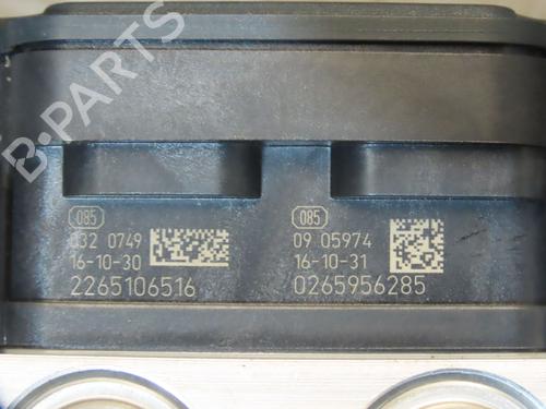 ABS Bremseaggregat RENAULT ZOE (BFM_) ZOE (92 hp) 27470801