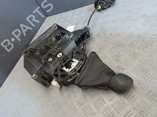 Used Gear lever RENAULT ARKANA I (LCM_, LDN_) 1.6 E-TECH 145 (LDMU) (143 hp) 29294070